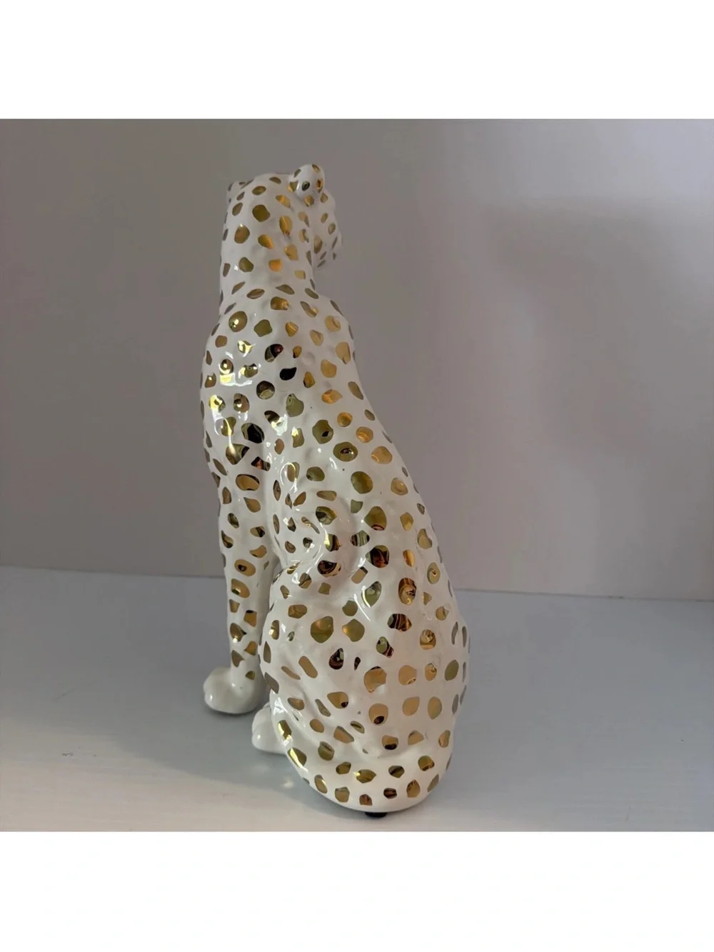 Cheetah Statue Home Decor Leopard Sculpture Sitting Cheetah White & Gold New